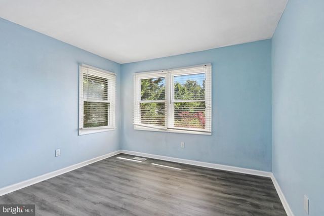 74 SOLDIERS SQ, Chesterbrook, PA 19087
