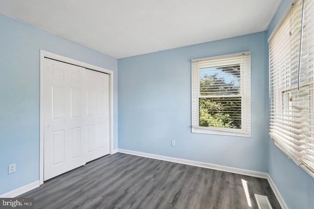 74 SOLDIERS SQ, Chesterbrook, PA 19087