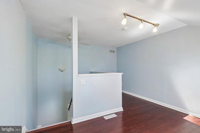 74 SOLDIERS SQ, Chesterbrook, PA 19087