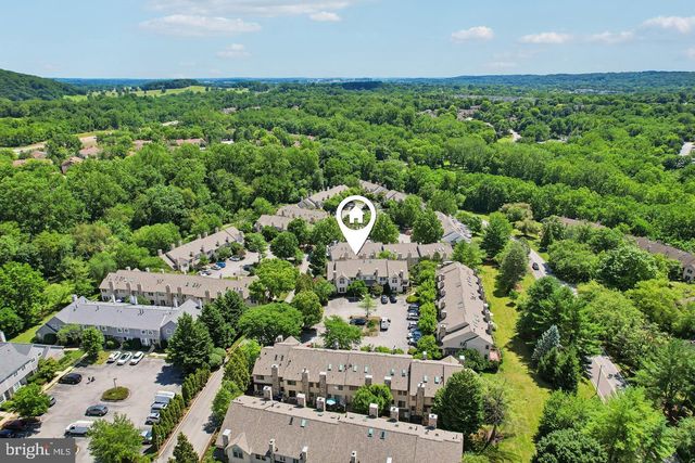 74 SOLDIERS SQ, Chesterbrook, PA 19087