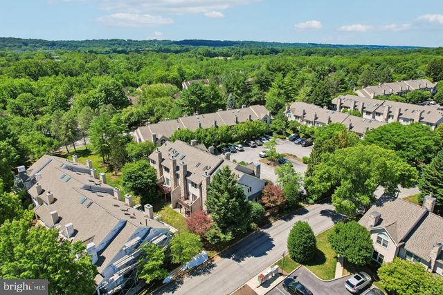 74 SOLDIERS SQ, Chesterbrook, PA 19087