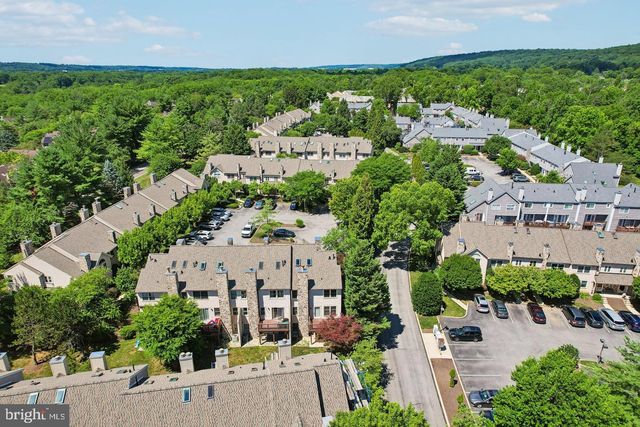 74 SOLDIERS SQ, Chesterbrook, PA 19087