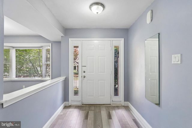 74 SOLDIERS SQ, Chesterbrook, PA 19087