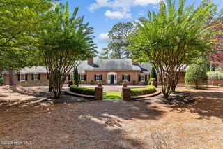 4 Augusta Way, Pinehurst, NC 28374