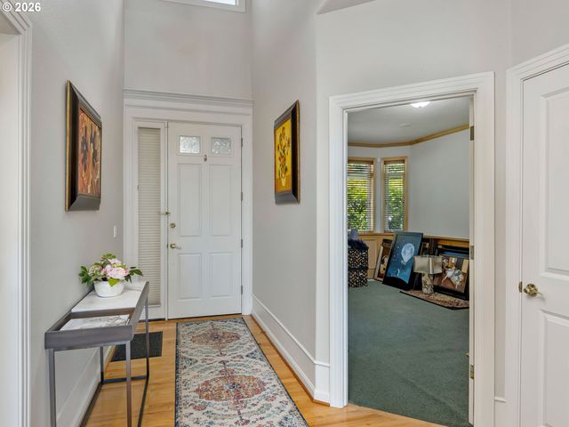 1964 HALL St, West Linn, OR 97068
