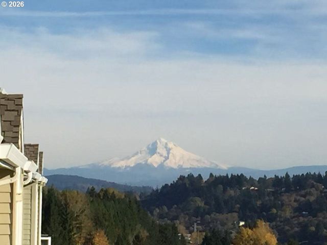 1964 HALL St, West Linn, OR 97068