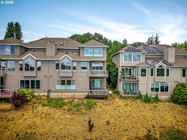 1964 HALL St, West Linn, OR 97068