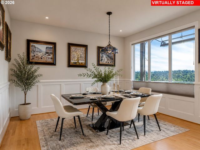 1964 HALL St, West Linn, OR 97068