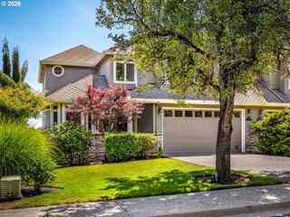 1964 HALL St, West Linn, OR 97068