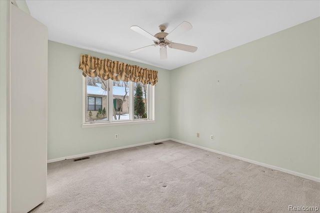 1193 Timberview Trail, Bloomfield Hills, MI 48304