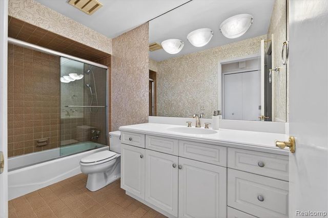 1193 Timberview Trail, Bloomfield Hills, MI 48304