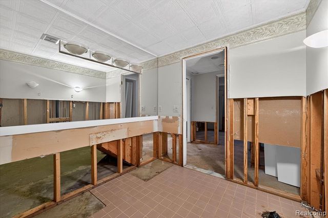 1193 Timberview Trail, Bloomfield Hills, MI 48304