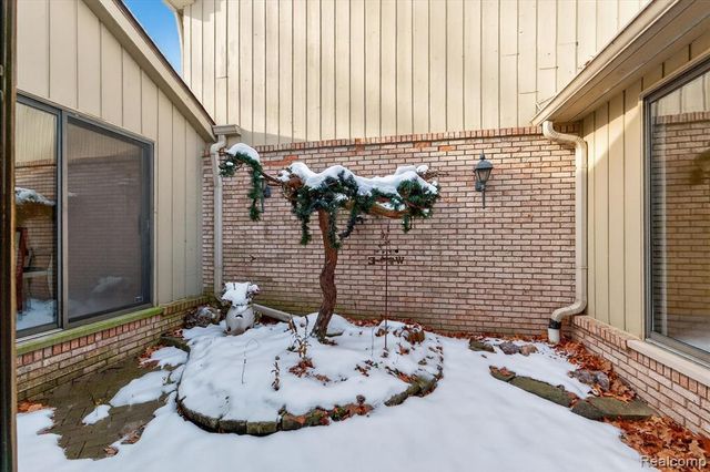 1193 Timberview Trail, Bloomfield Hills, MI 48304