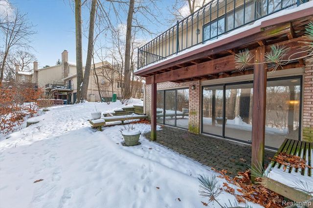 1193 Timberview Trail, Bloomfield Hills, MI 48304