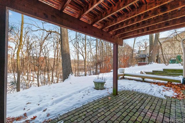 1193 Timberview Trail, Bloomfield Hills, MI 48304