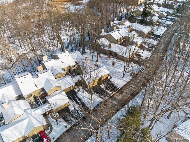 1193 Timberview Trail, Bloomfield Hills, MI 48304