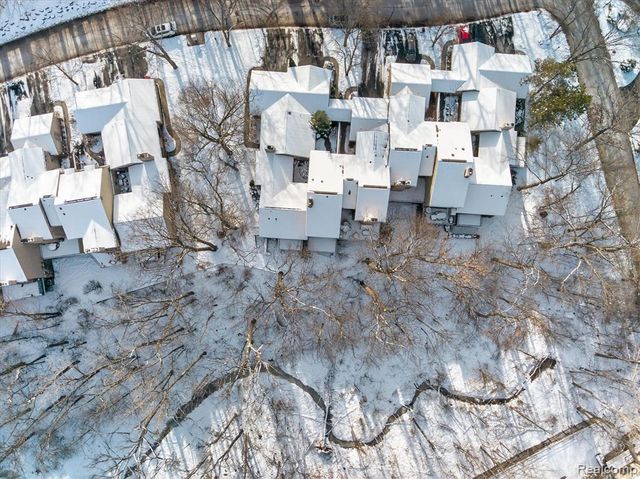 1193 Timberview Trail, Bloomfield Hills, MI 48304