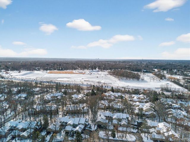 1193 Timberview Trail, Bloomfield Hills, MI 48304