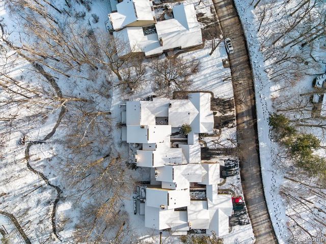 1193 Timberview Trail, Bloomfield Hills, MI 48304