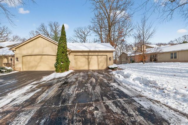 1193 Timberview Trail, Bloomfield Hills, MI 48304