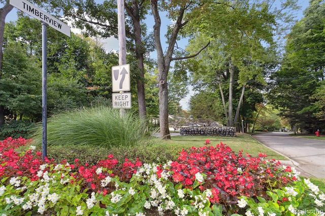 1193 Timberview Trail, Bloomfield Hills, MI 48304