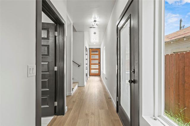2212 Anderson Street, Dallas, TX 75215