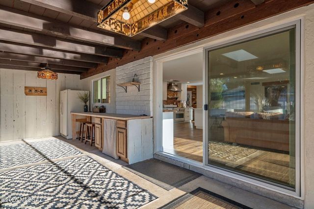 1947 N Soldier Trail, Tucson, AZ 85749