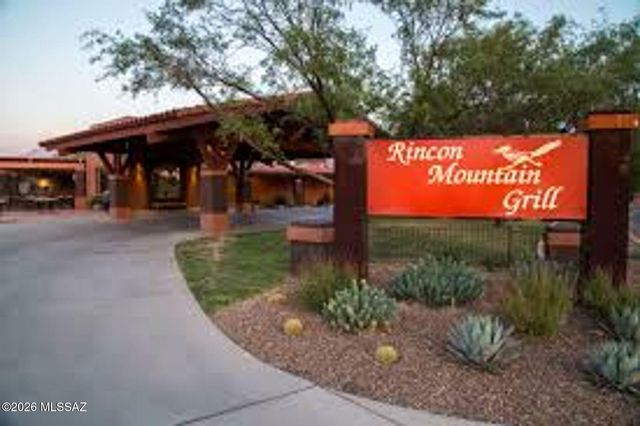 1947 N Soldier Trail, Tucson, AZ 85749