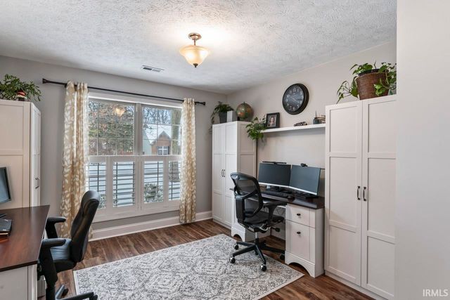 6136 Naschette Parkway, West Lafayette, IN 47906