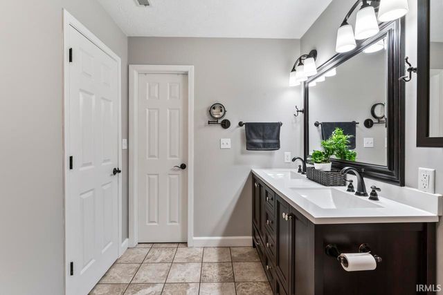 6136 Naschette Parkway, West Lafayette, IN 47906