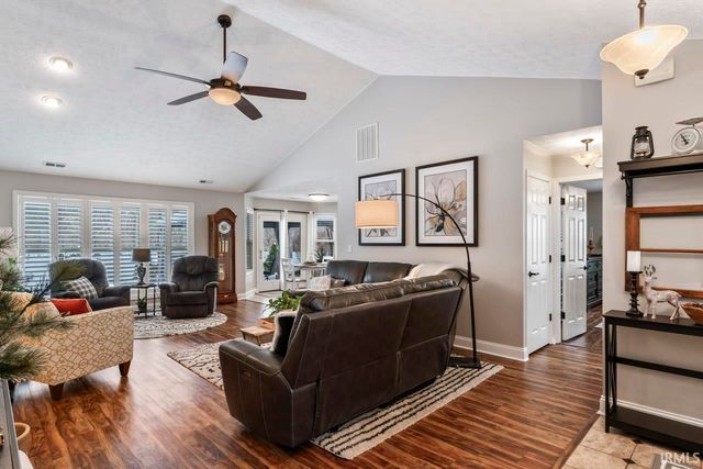 6136 Naschette Parkway, West Lafayette, IN 47906