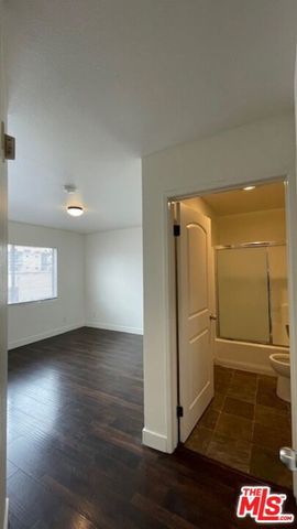 639 N Alexandria Avenue 4, Los Angeles, CA 90004