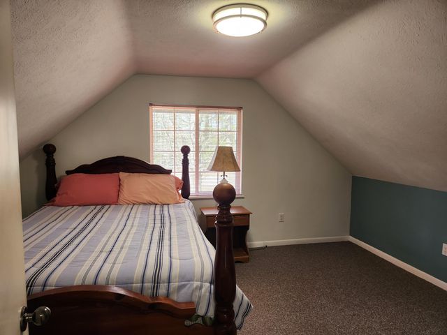 1041 Wolf Lake Drive, Peacock Twp, MI 49304