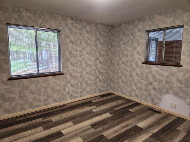 1041 Wolf Lake Drive, Peacock Twp, MI 49304