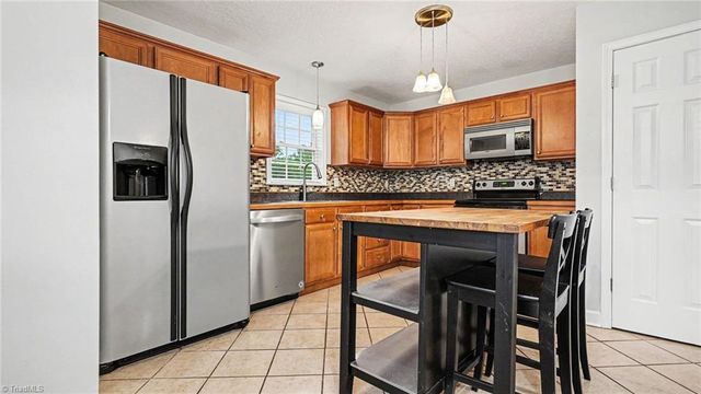 125 Gumtree Court, Mocksville, NC 27028