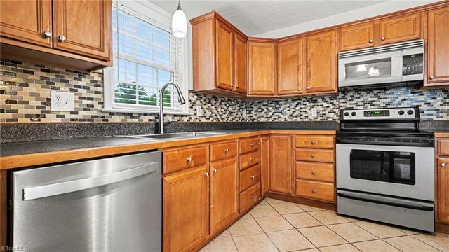 125 Gumtree Court, Mocksville, NC 27028