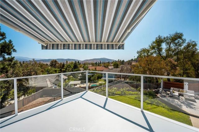 1086 Castlerock, North Tustin, CA 92705