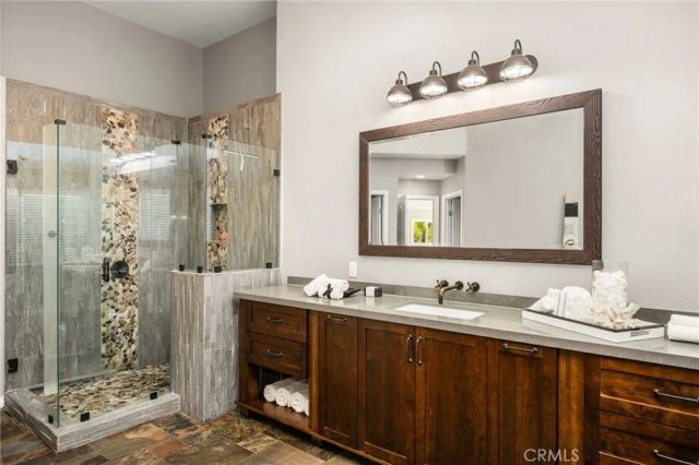 1086 Castlerock, North Tustin, CA 92705