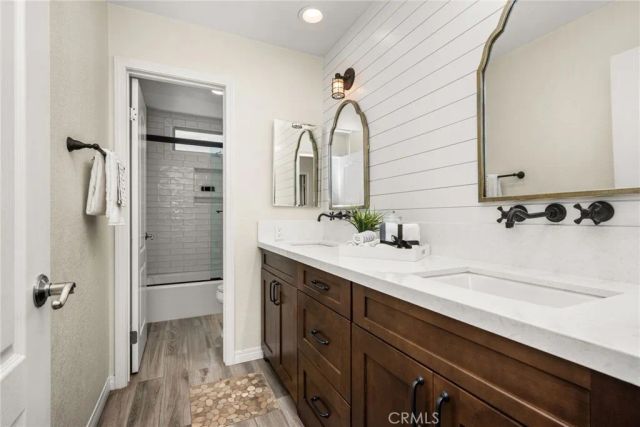 1086 Castlerock, North Tustin, CA 92705
