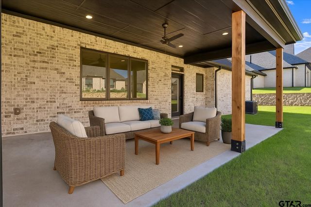 1001 Mallard, Lindale, TX 75771