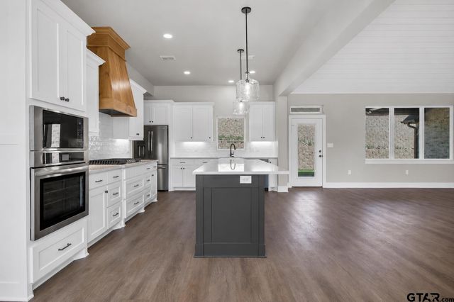 1001 Mallard, Lindale, TX 75771