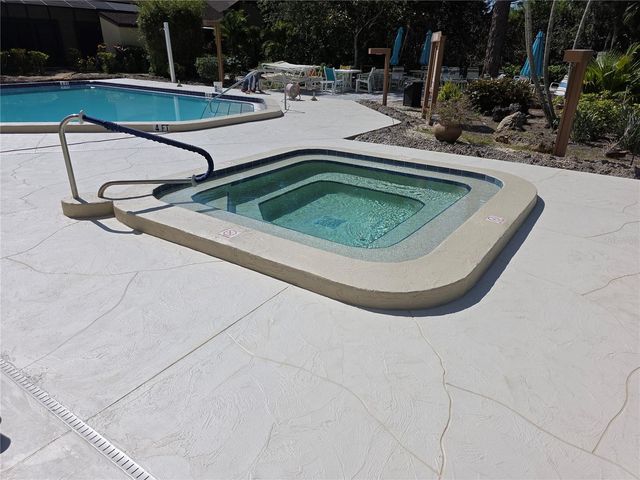 7518 4TH AVENUE W, Bradenton, FL 34209