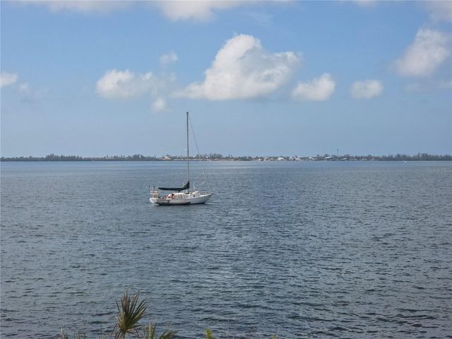 7518 4TH AVENUE W, Bradenton, FL 34209