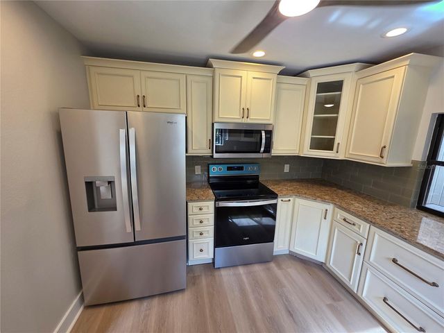 7518 4TH AVENUE W, Bradenton, FL 34209