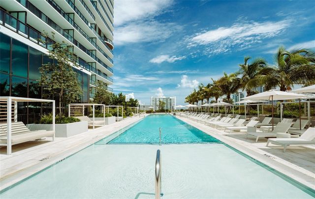 580 72nd Street 1413, Miami Beach, FL 33141