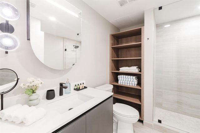 580 72nd Street 1413, Miami Beach, FL 33141