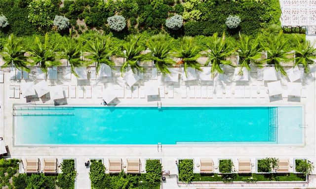 580 72nd Street 1413, Miami Beach, FL 33141