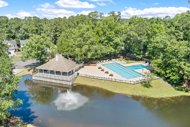 8008 Vermont Road, North Charleston, SC 29418