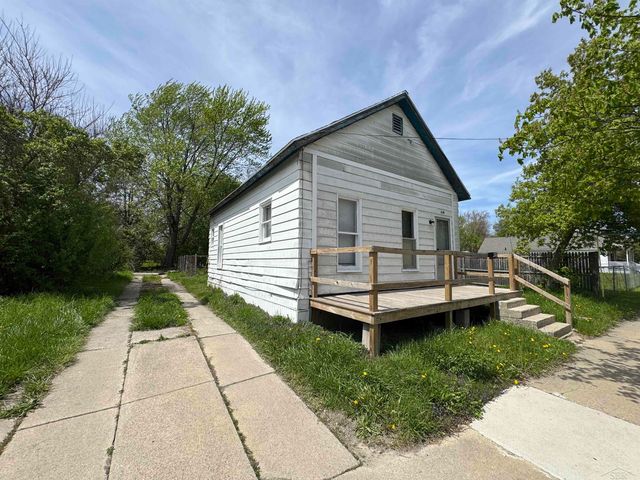 1639 Warren Avenue, Saginaw, MI 48601