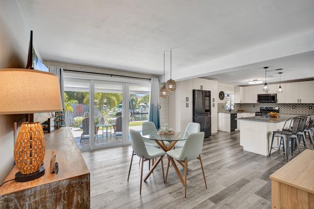 1221 SE 3rd Avenue, Pompano Beach, FL 33060